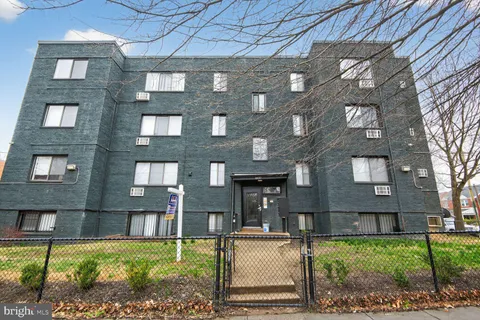 MLS: DCDC2252124