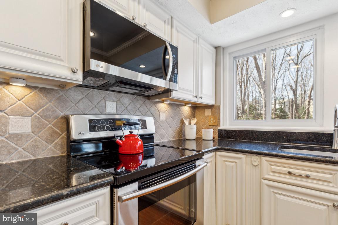 AQUIA HARBOUR - Residential