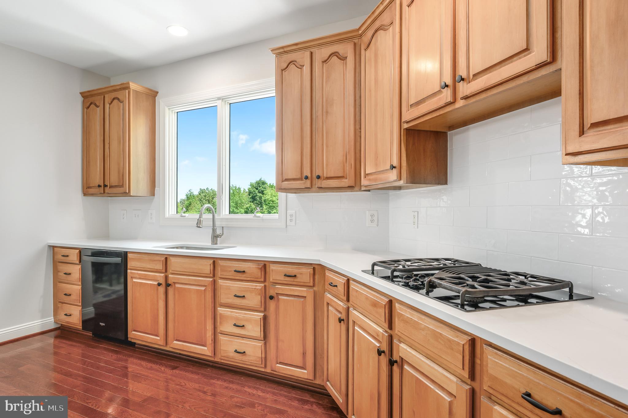 FARMWELL HUNT - Residential