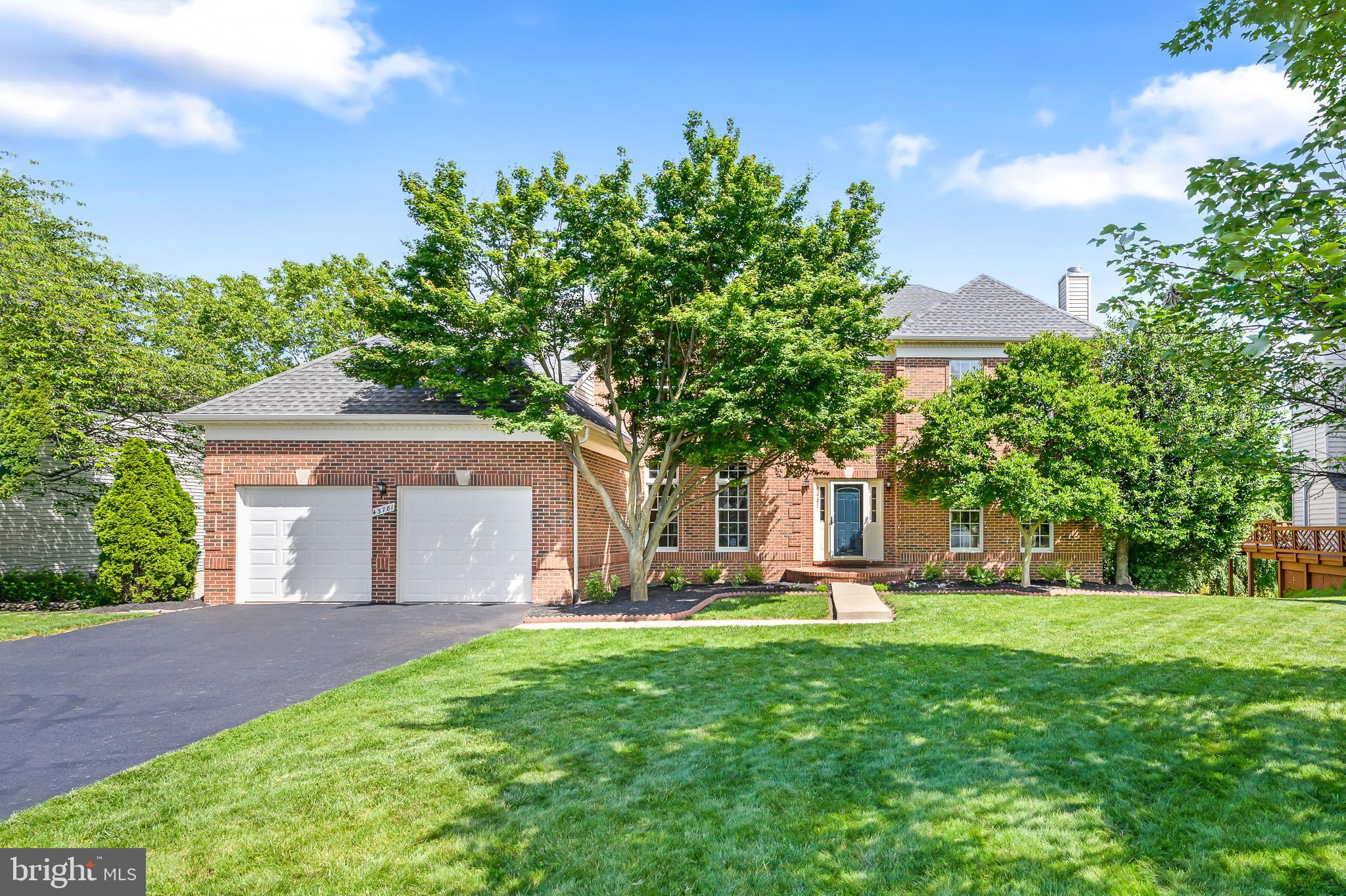 FARMWELL HUNT - Residential