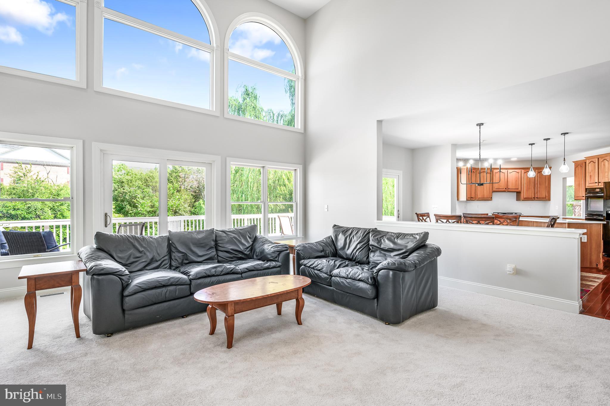 FARMWELL HUNT - Residential