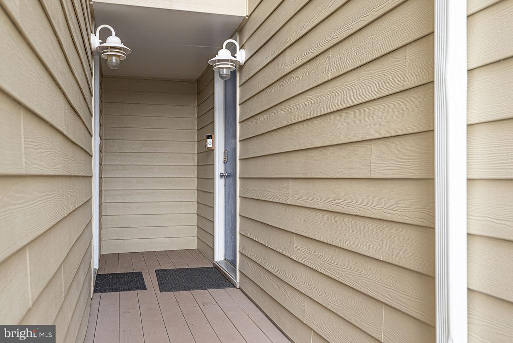 40113 W VIRGINIA AVENUE 2