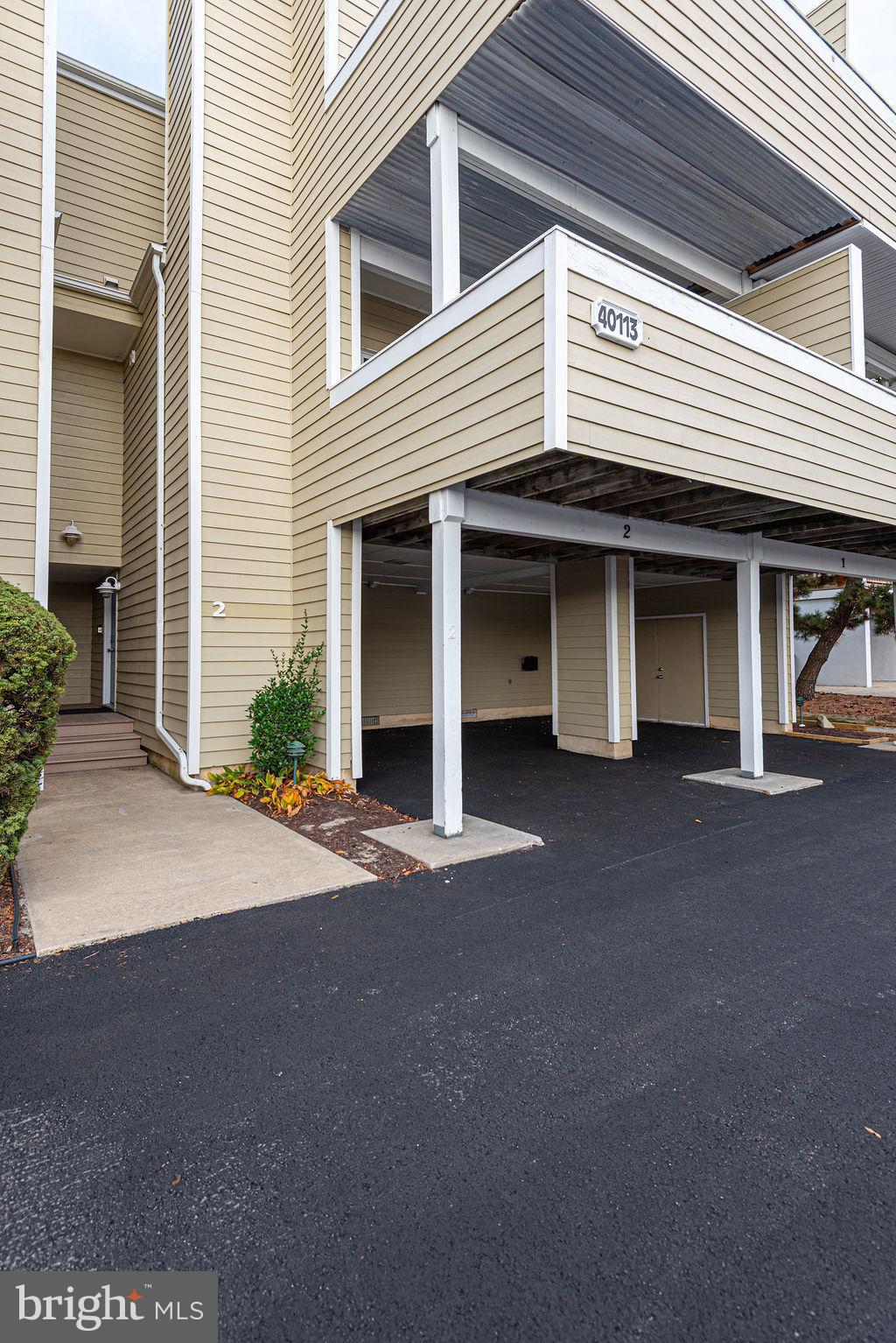 40113 W VIRGINIA AVENUE 2