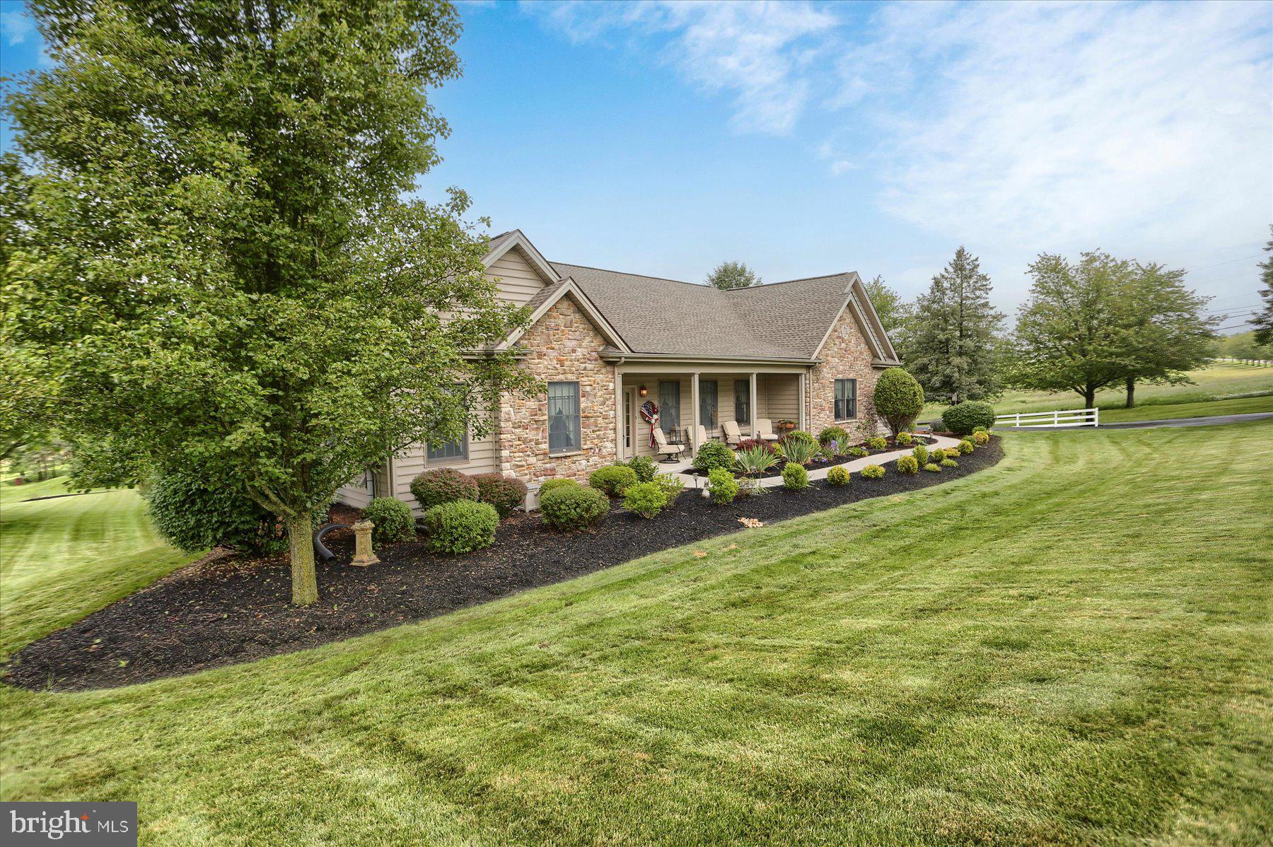 180 S TERRACE DRIVE