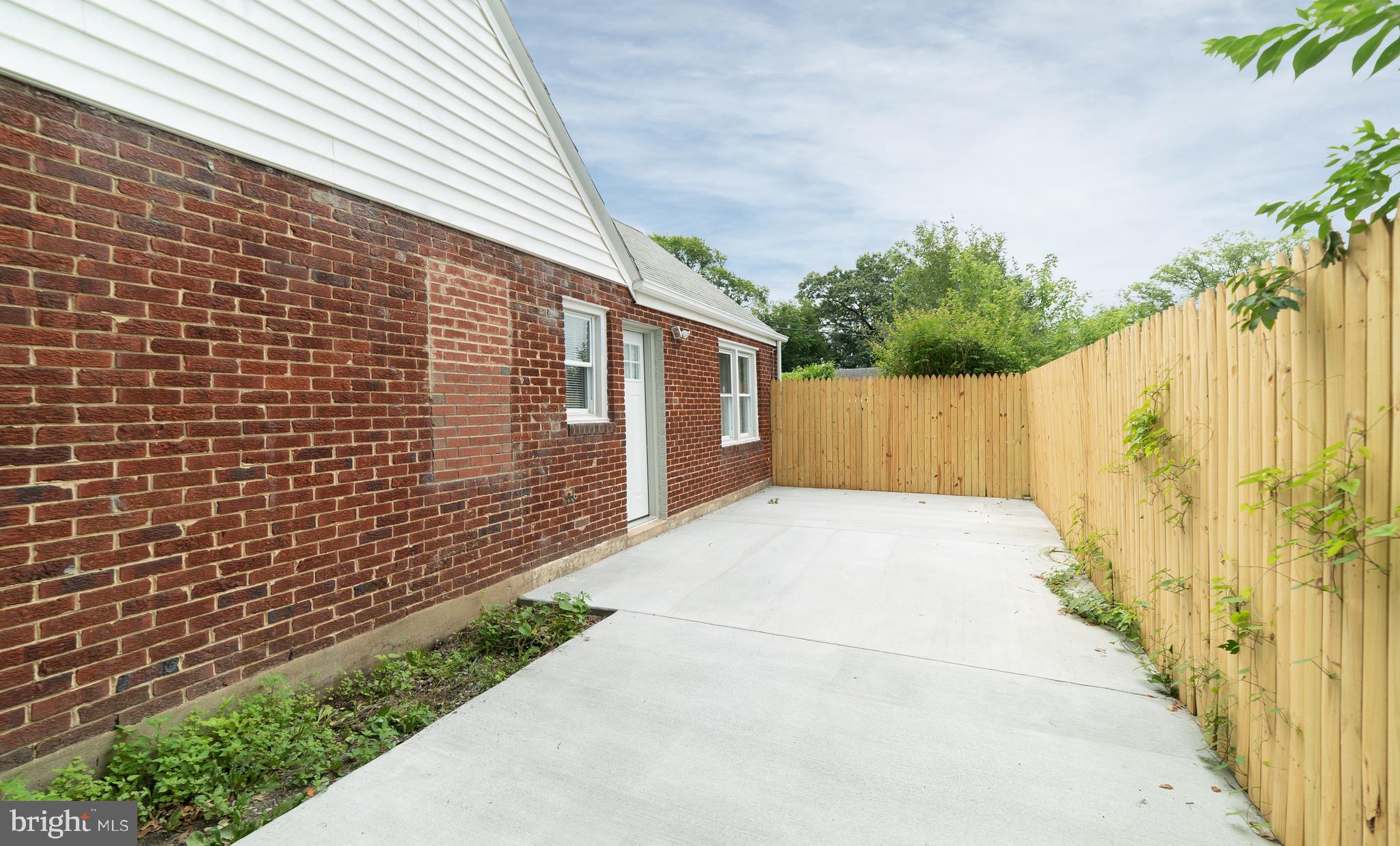 RADIANT VALLEY - Residential