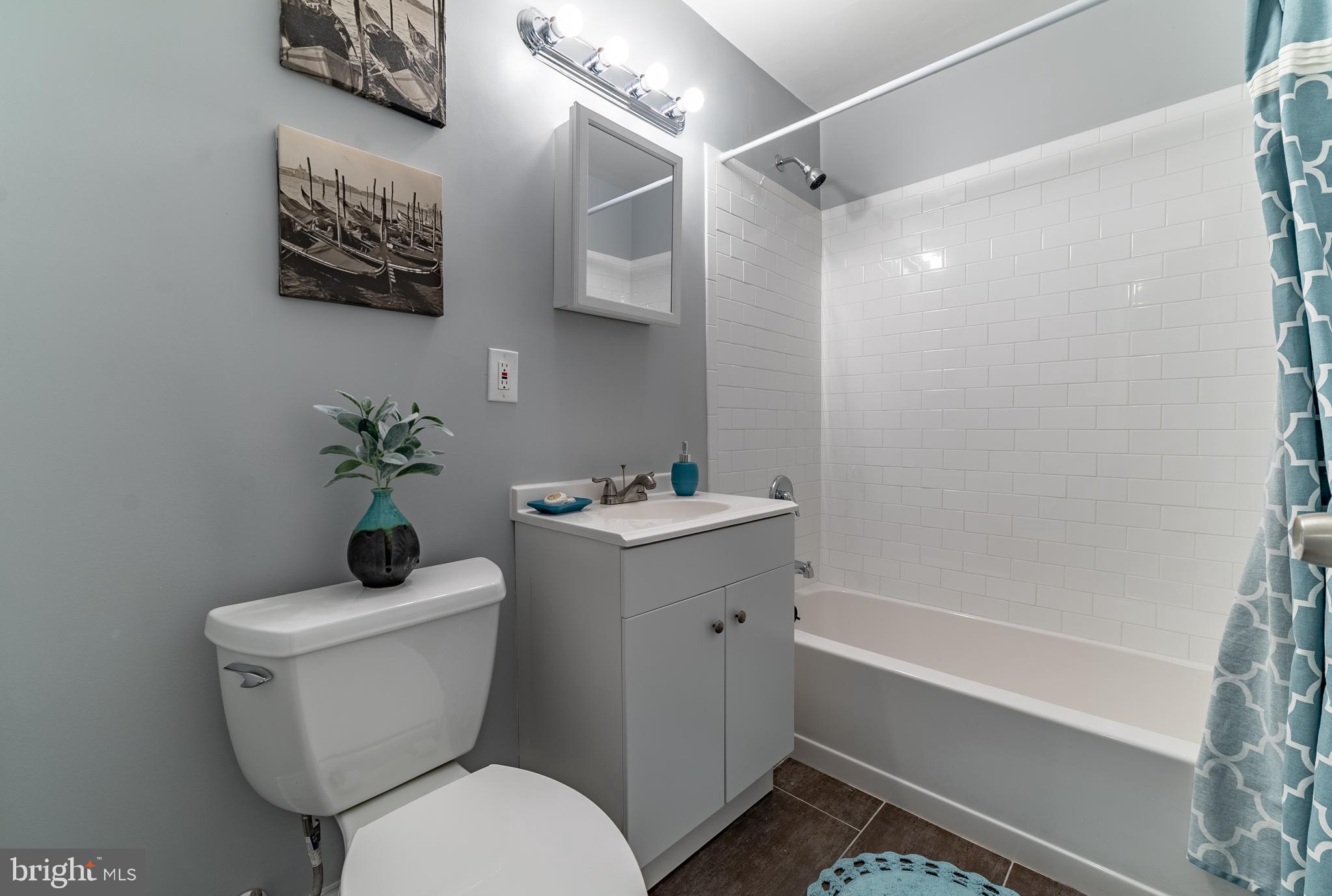 RADIANT VALLEY - Residential