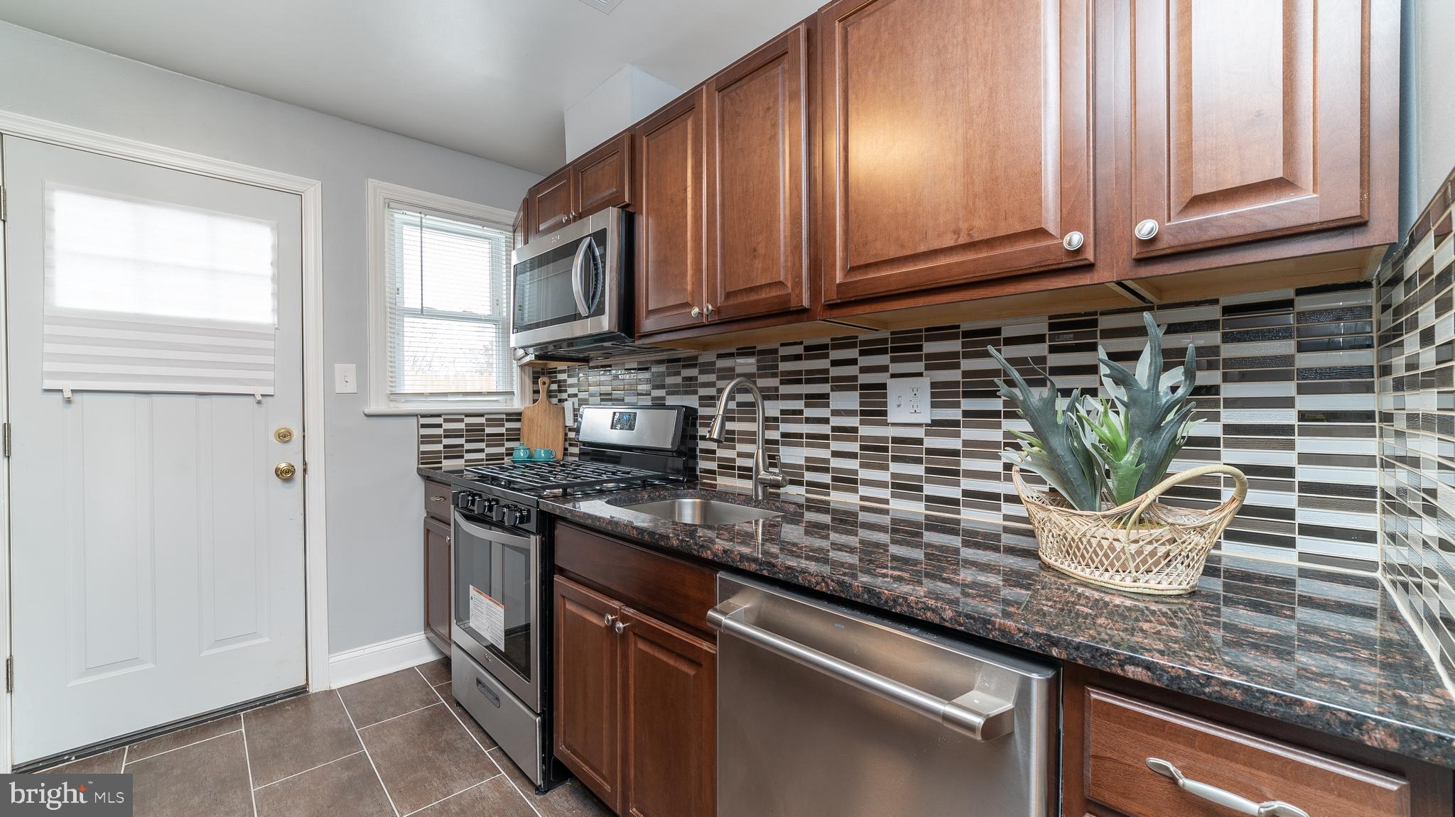 RADIANT VALLEY - Residential