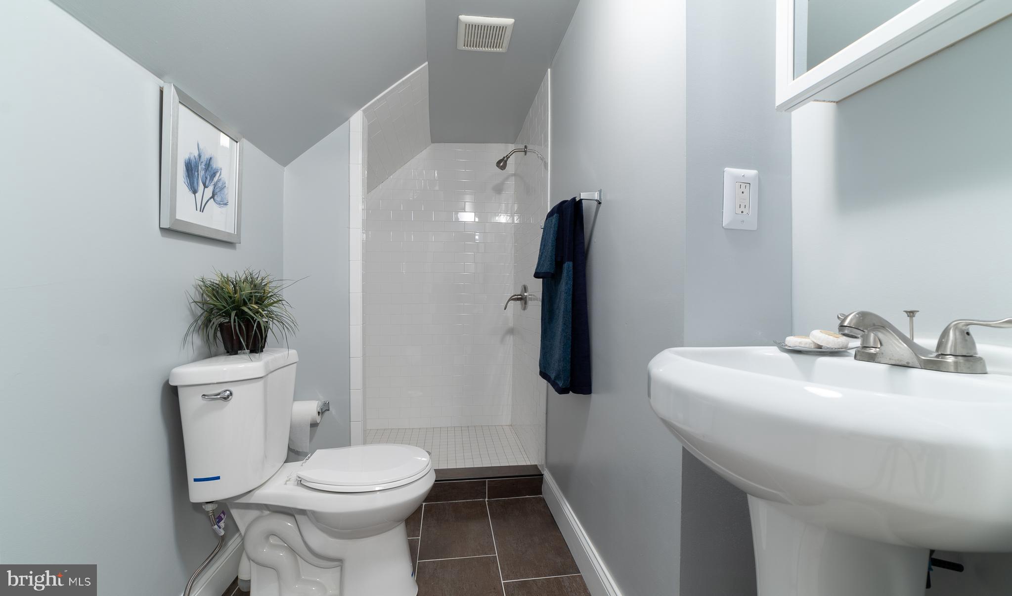 RADIANT VALLEY - Residential