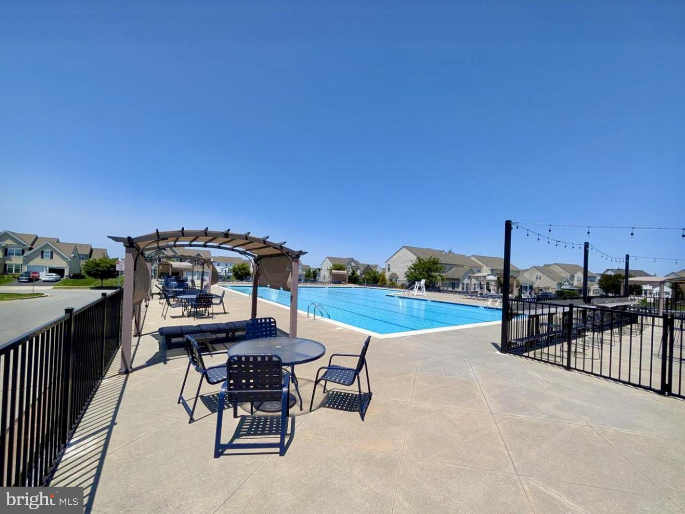 ESTATES AT ST ANNE - Residential