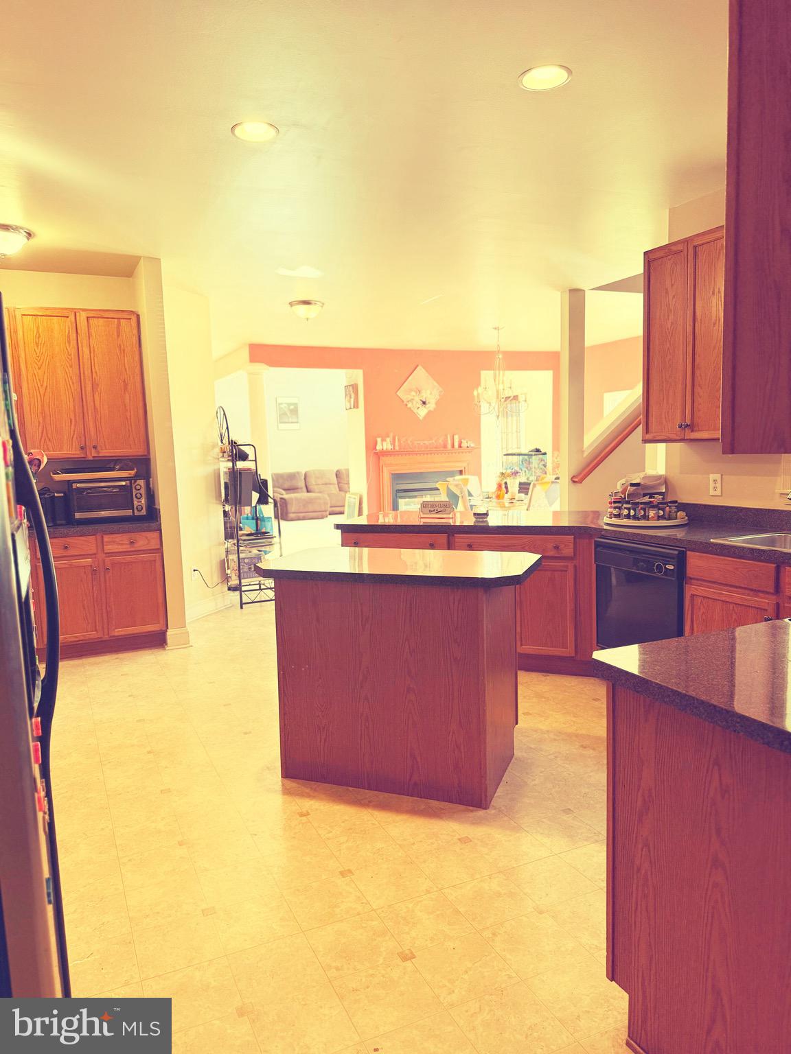 ESTATES AT ST ANNE - Residential