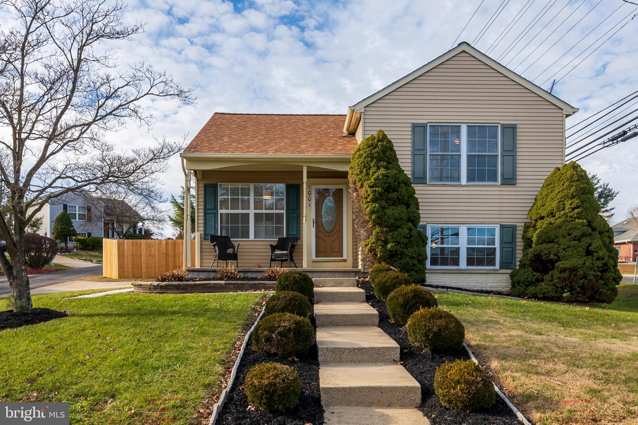 BERKLEY ESTATES - Residential