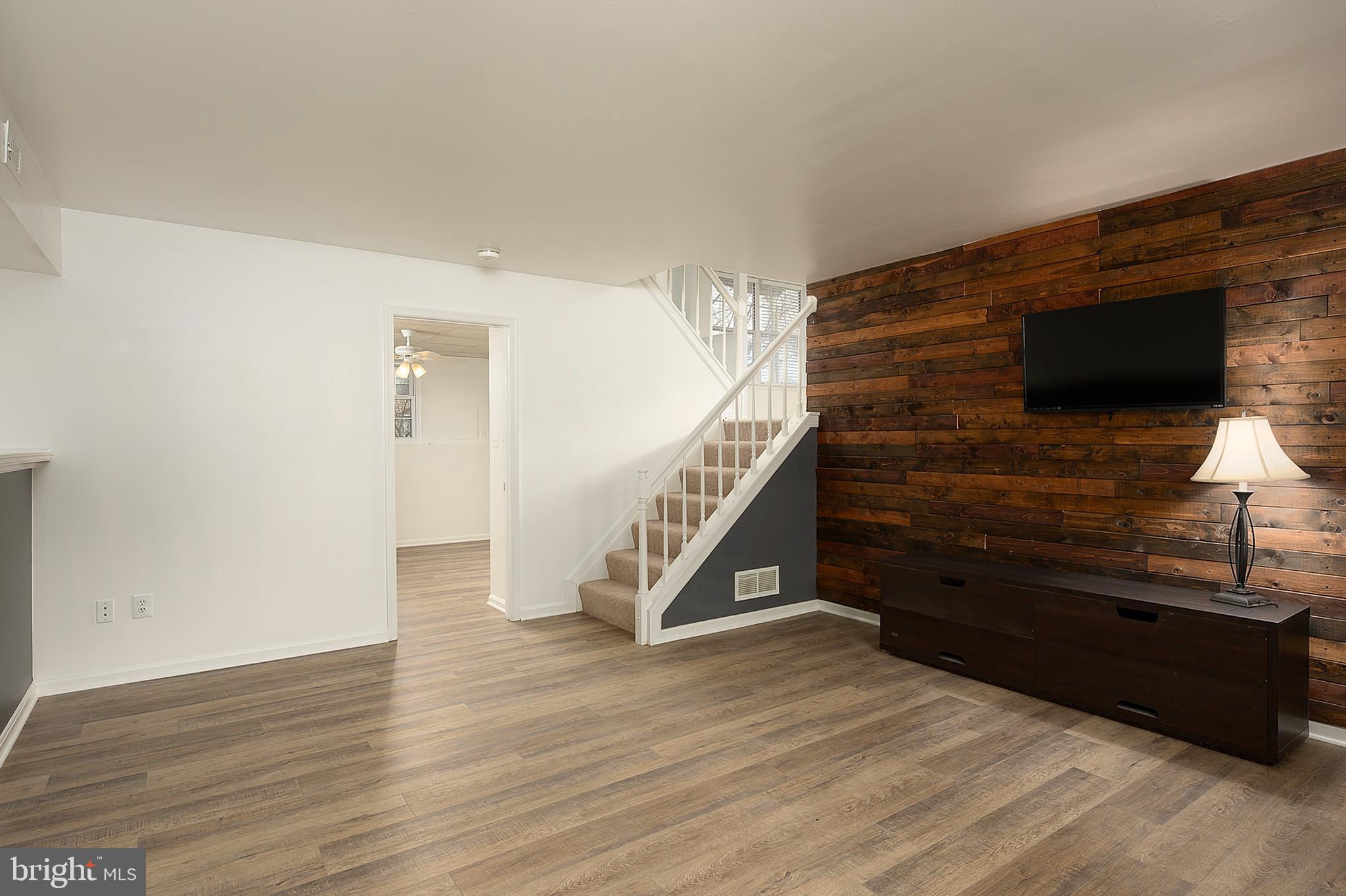 BERKLEY ESTATES - Residential