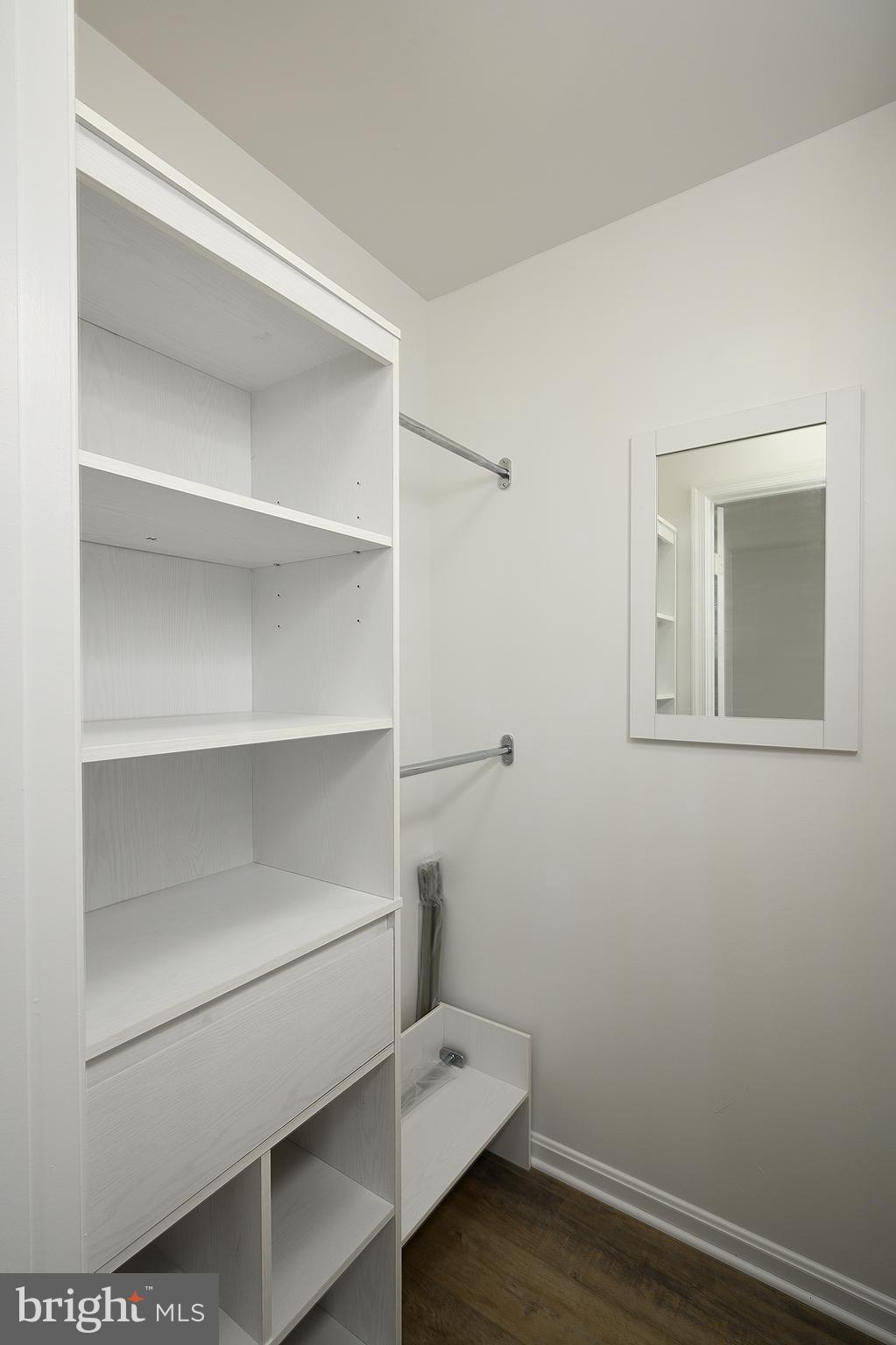 BERKLEY ESTATES - Residential