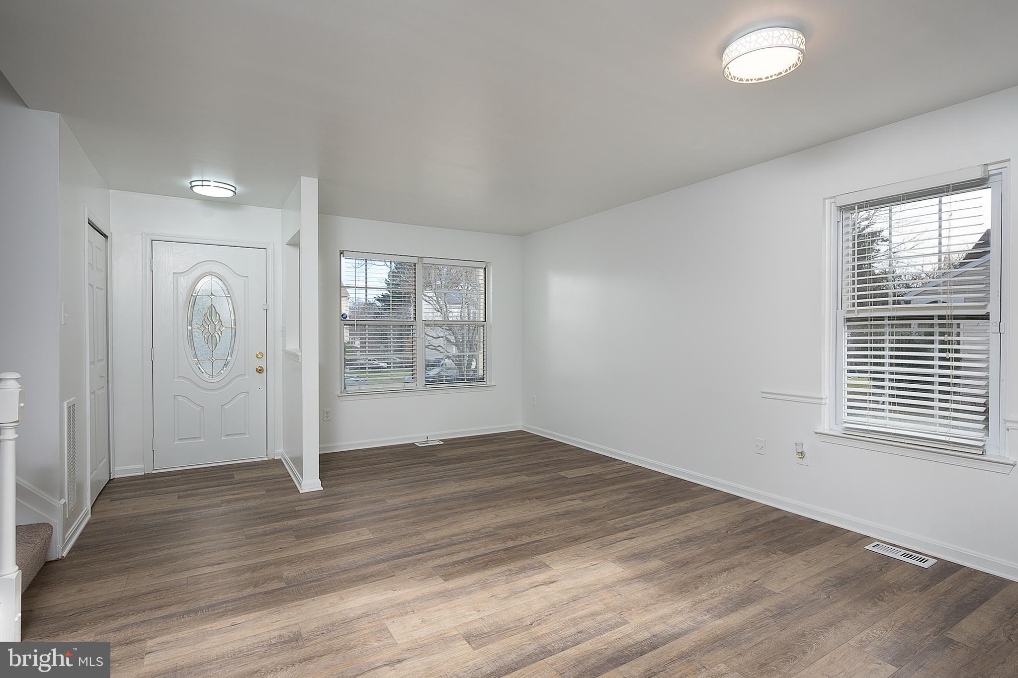 BERKLEY ESTATES - Residential