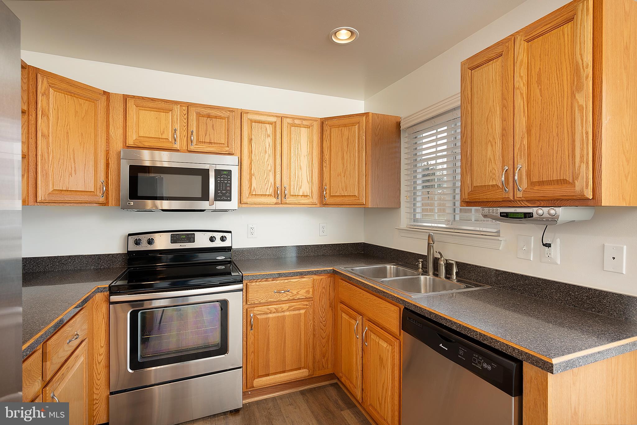 BERKLEY ESTATES - Residential