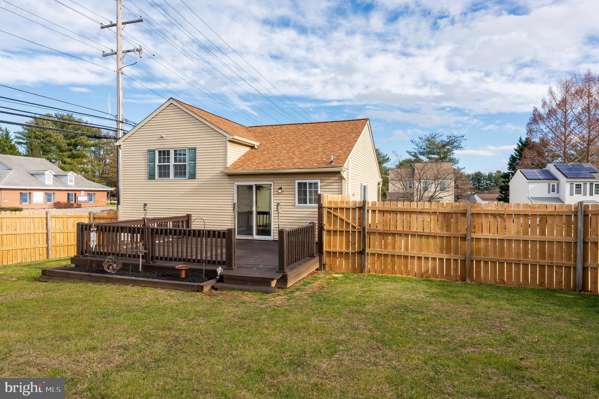 BERKLEY ESTATES - Residential