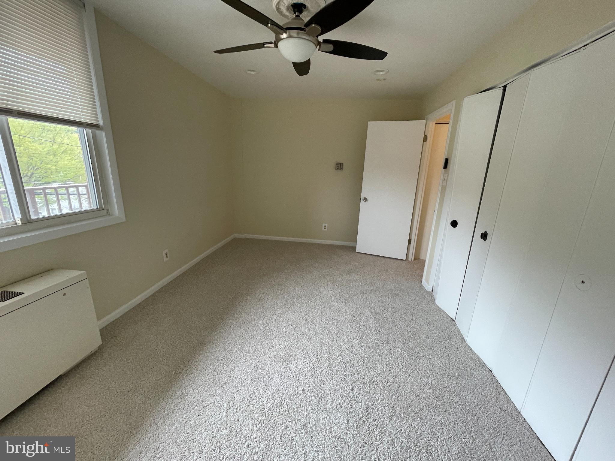 YORKTOWN CONDOMINIUM - Residential Lease