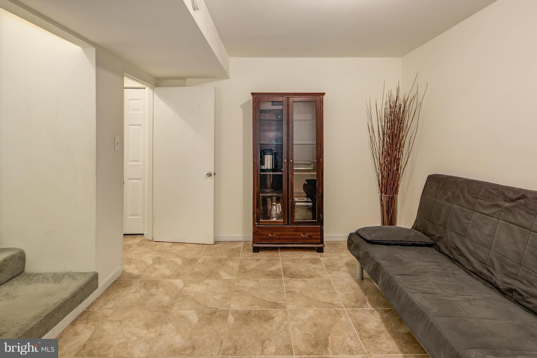 COMSTOCK - Residential