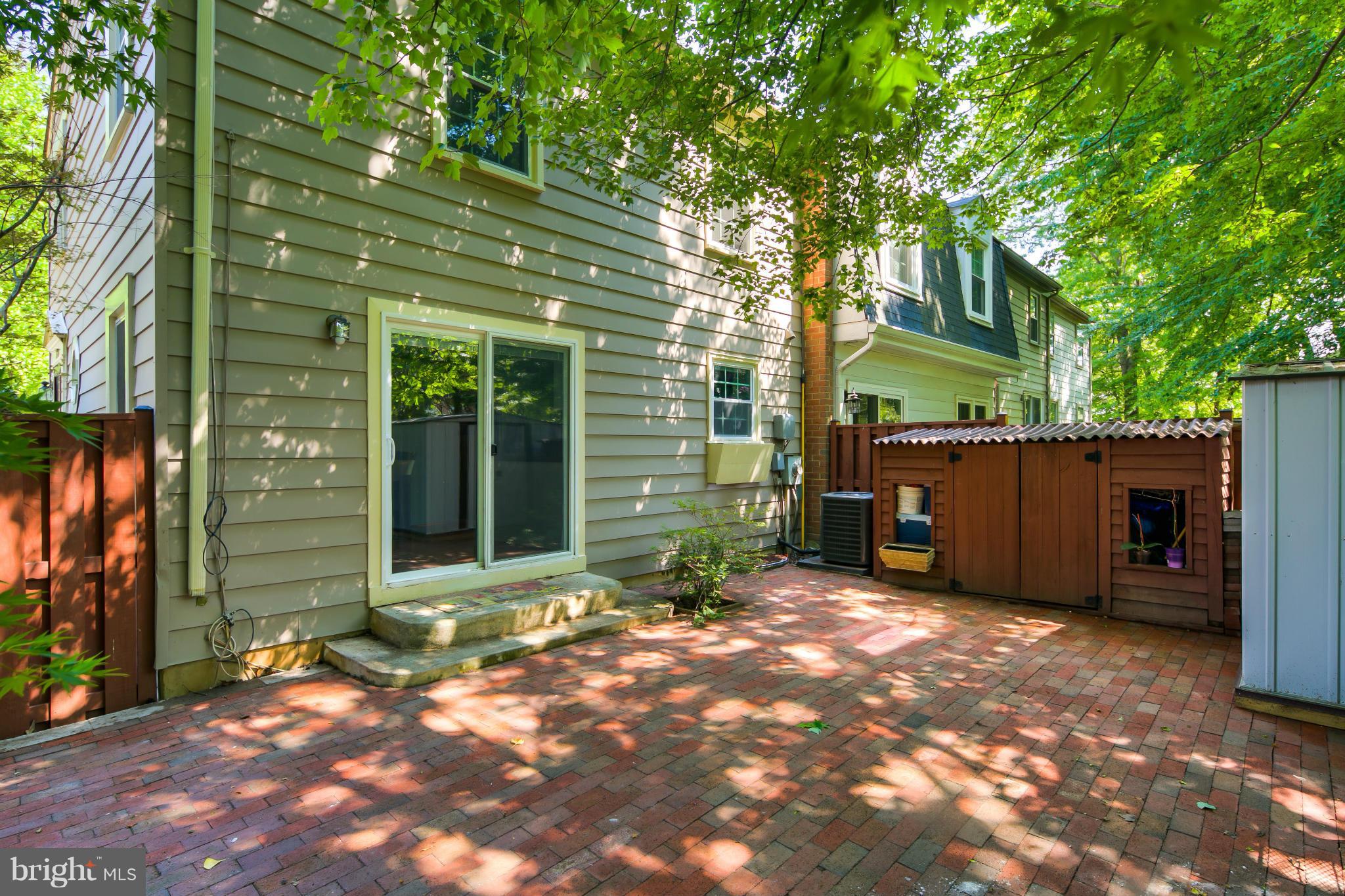 COMSTOCK - Residential