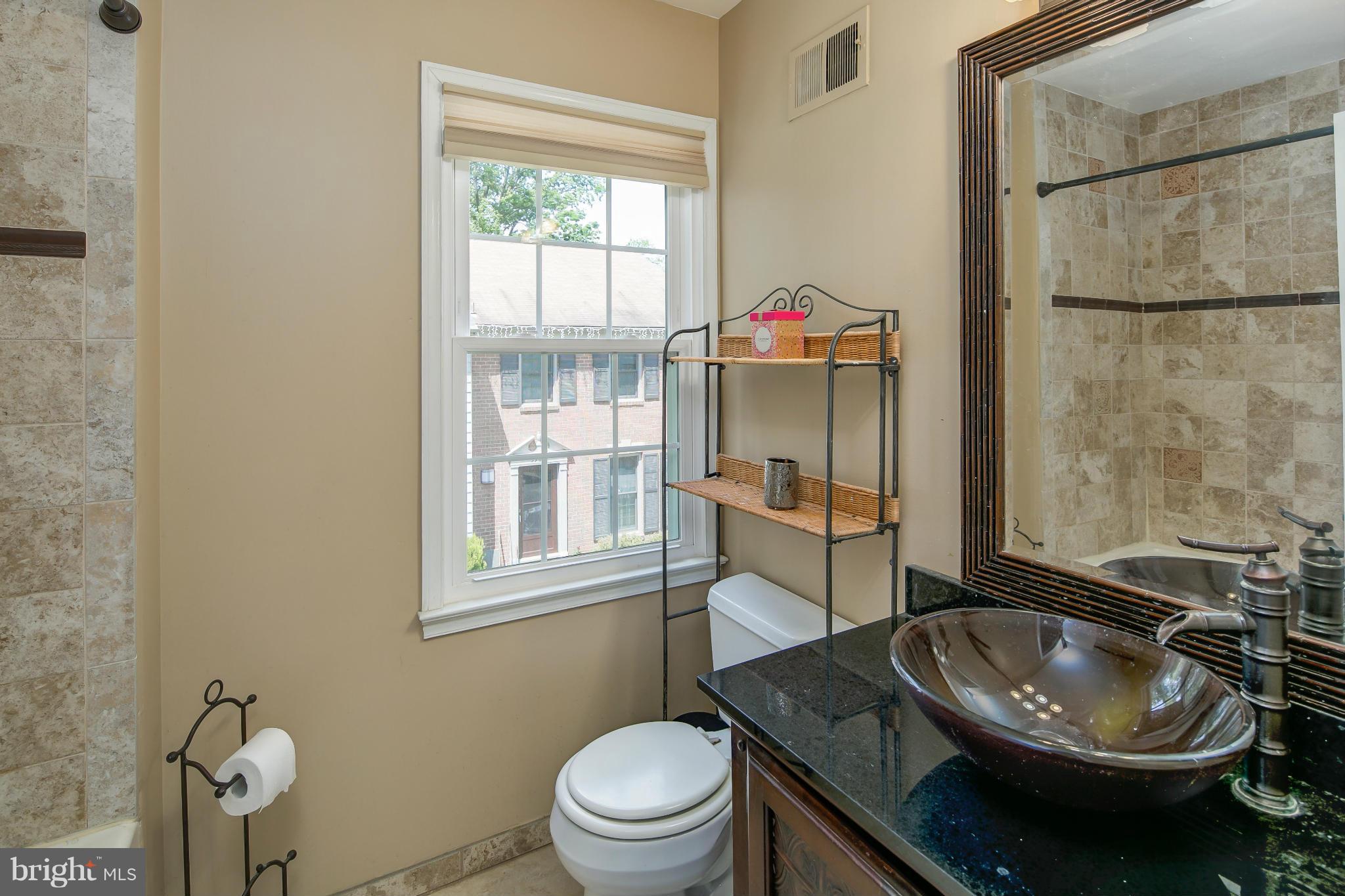 COMSTOCK - Residential