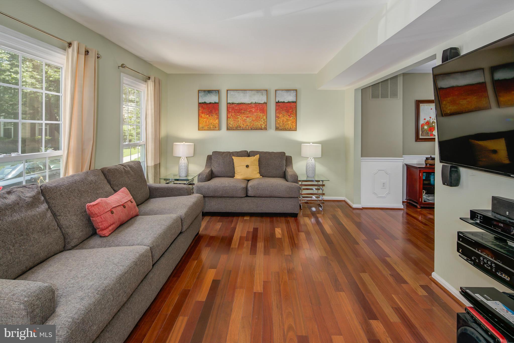 COMSTOCK - Residential