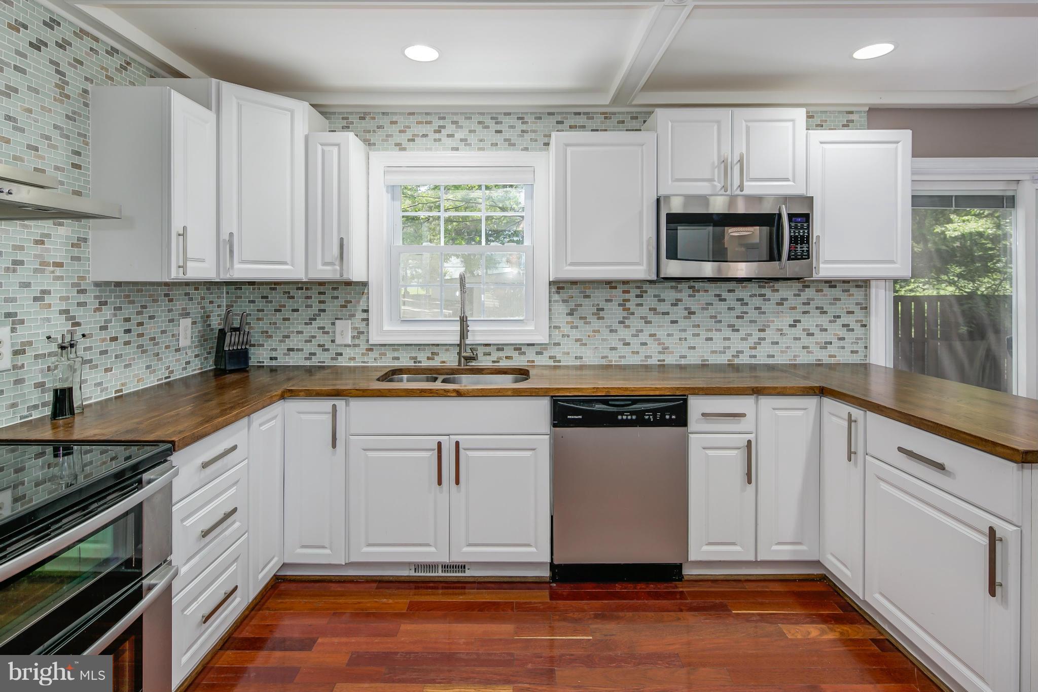 COMSTOCK - Residential