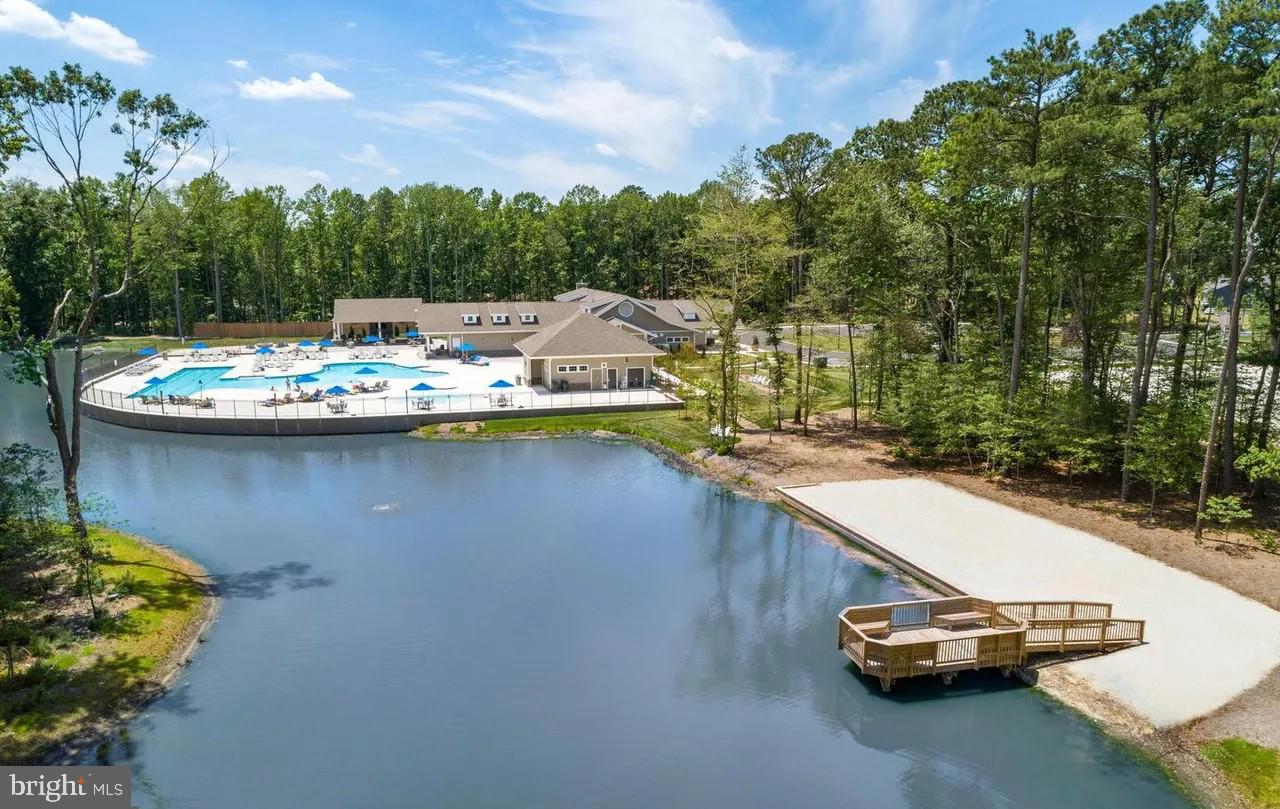 THE ESTUARY - Residential