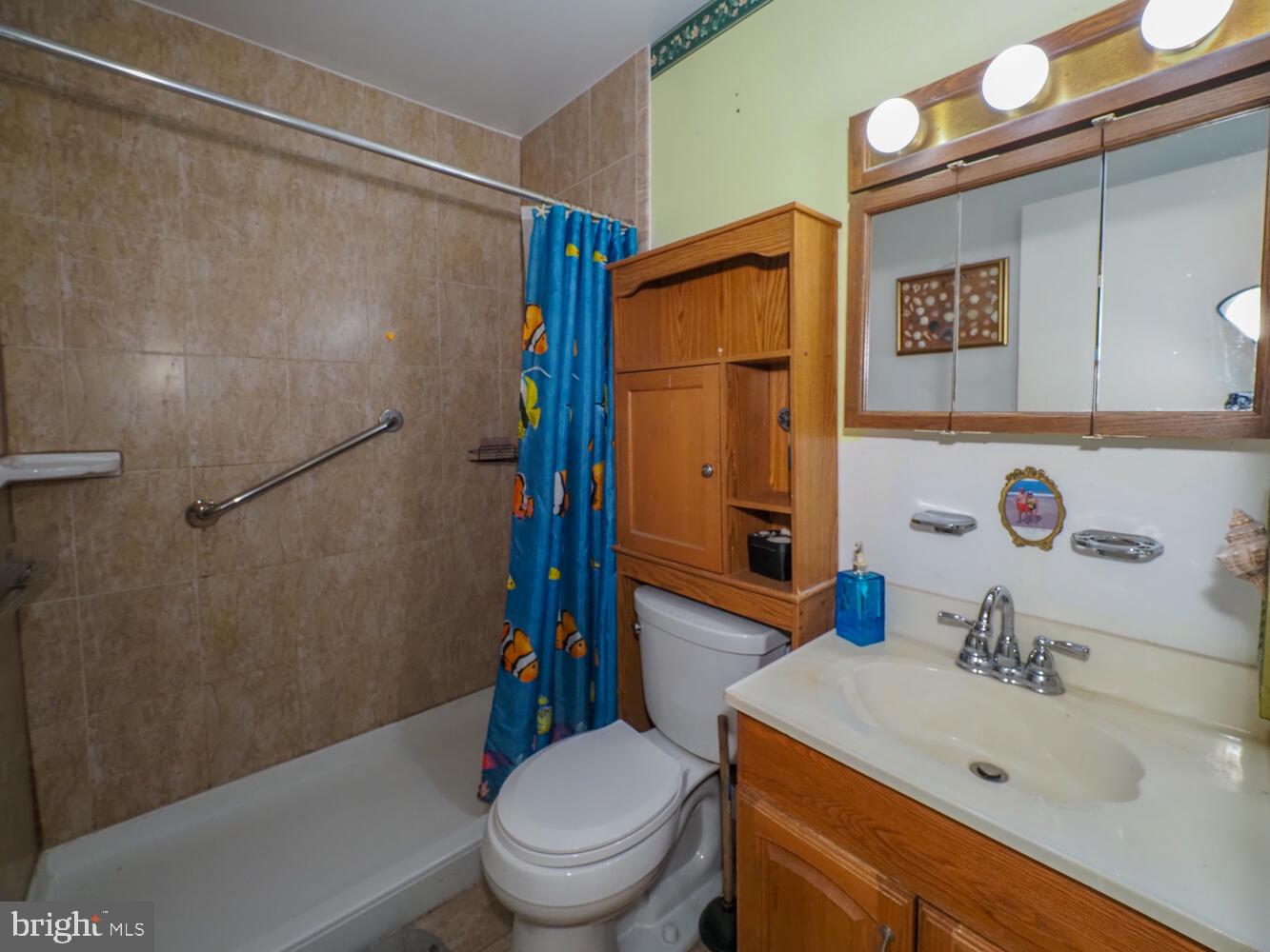 ROCK CREEK ESTATES - Residential