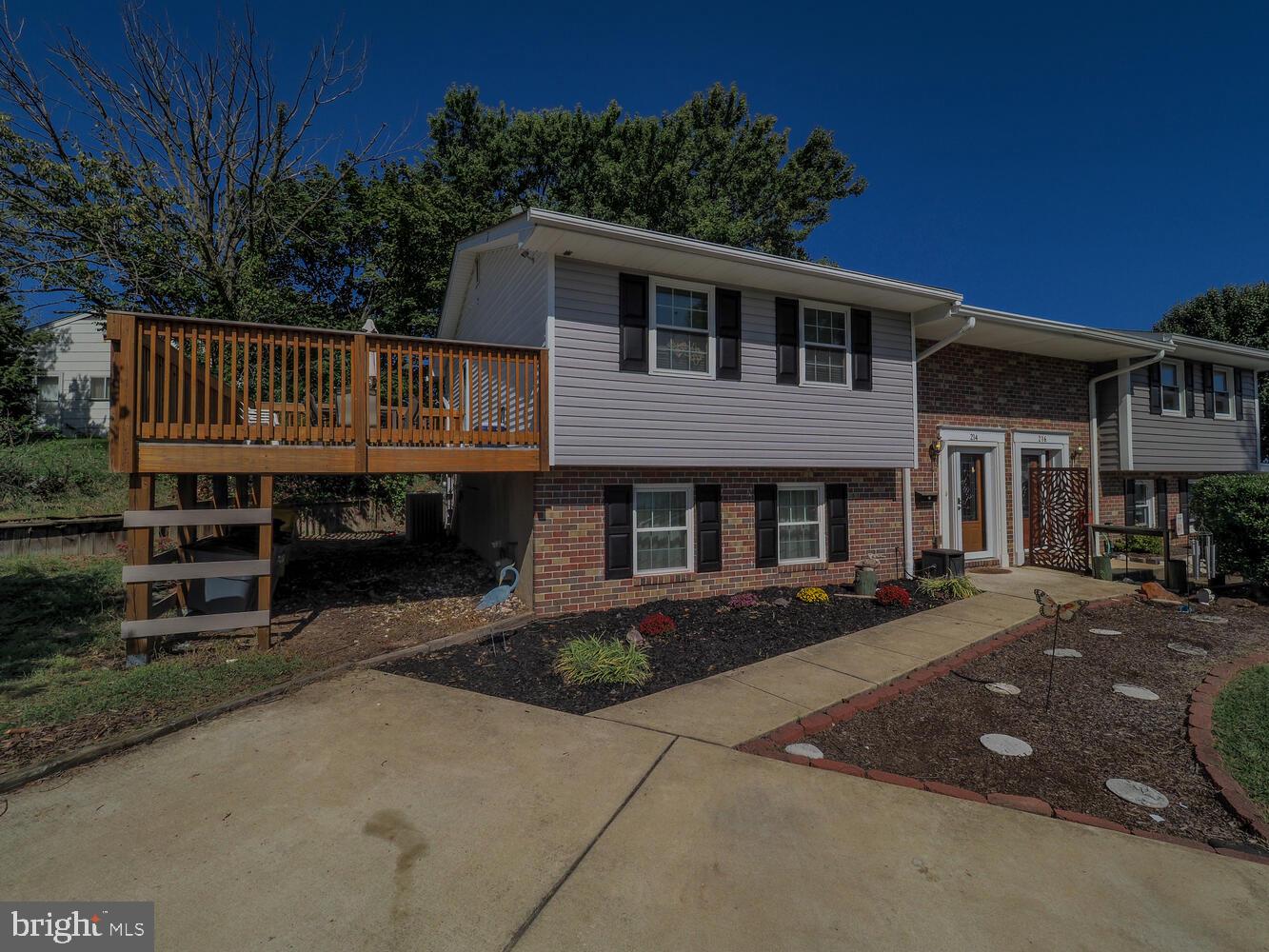 ROCK CREEK ESTATES - Residential