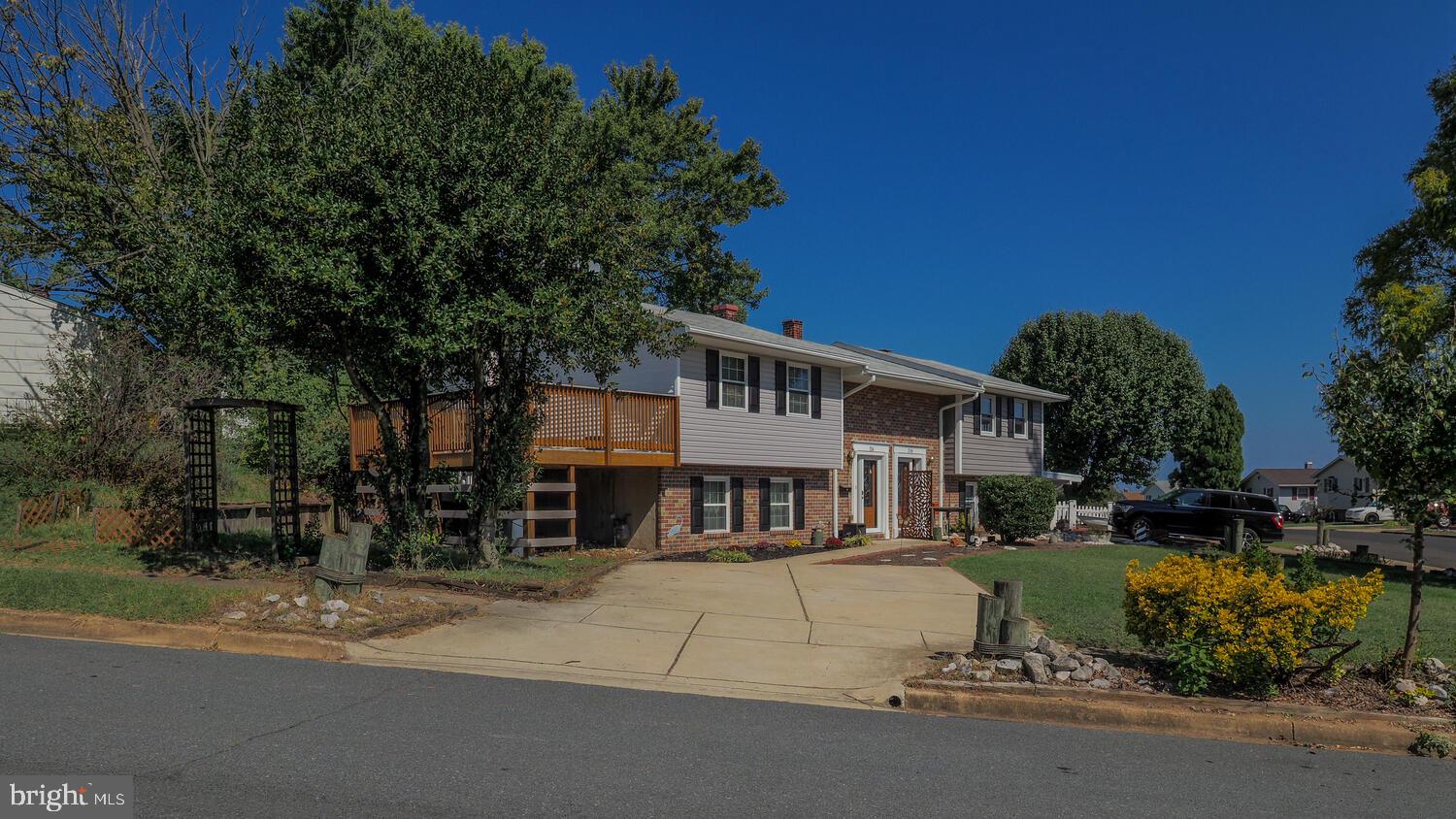 ROCK CREEK ESTATES - Residential