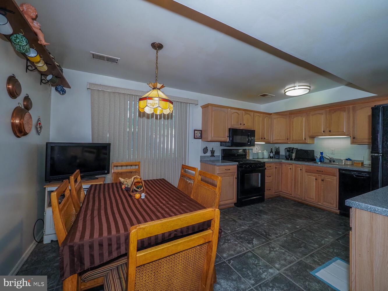 ROCK CREEK ESTATES - Residential