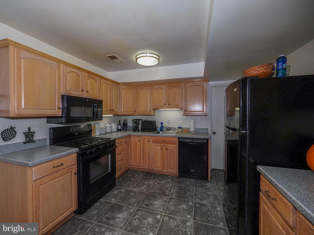 ROCK CREEK ESTATES - Residential