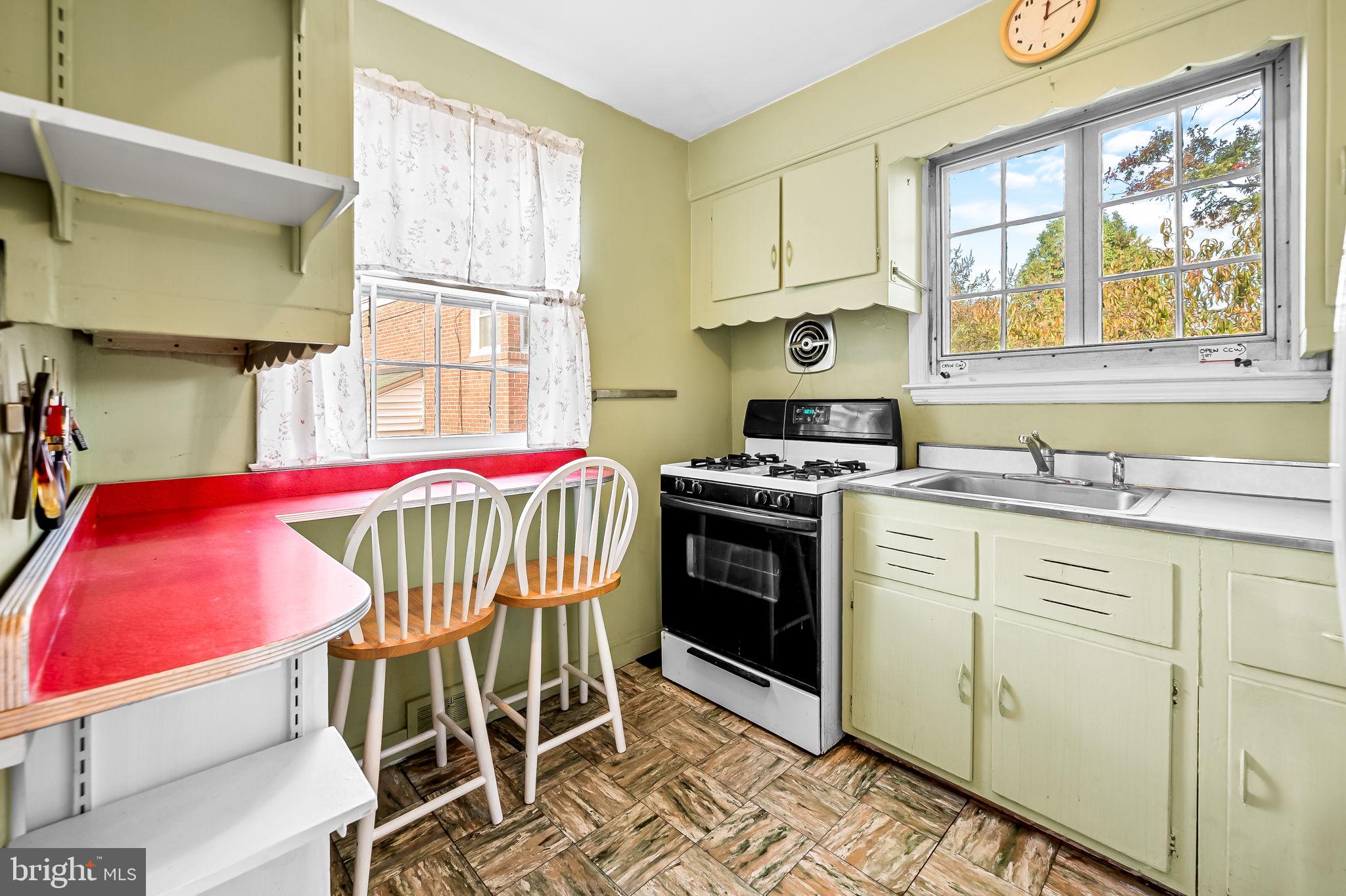 LOCH HILL - Residential