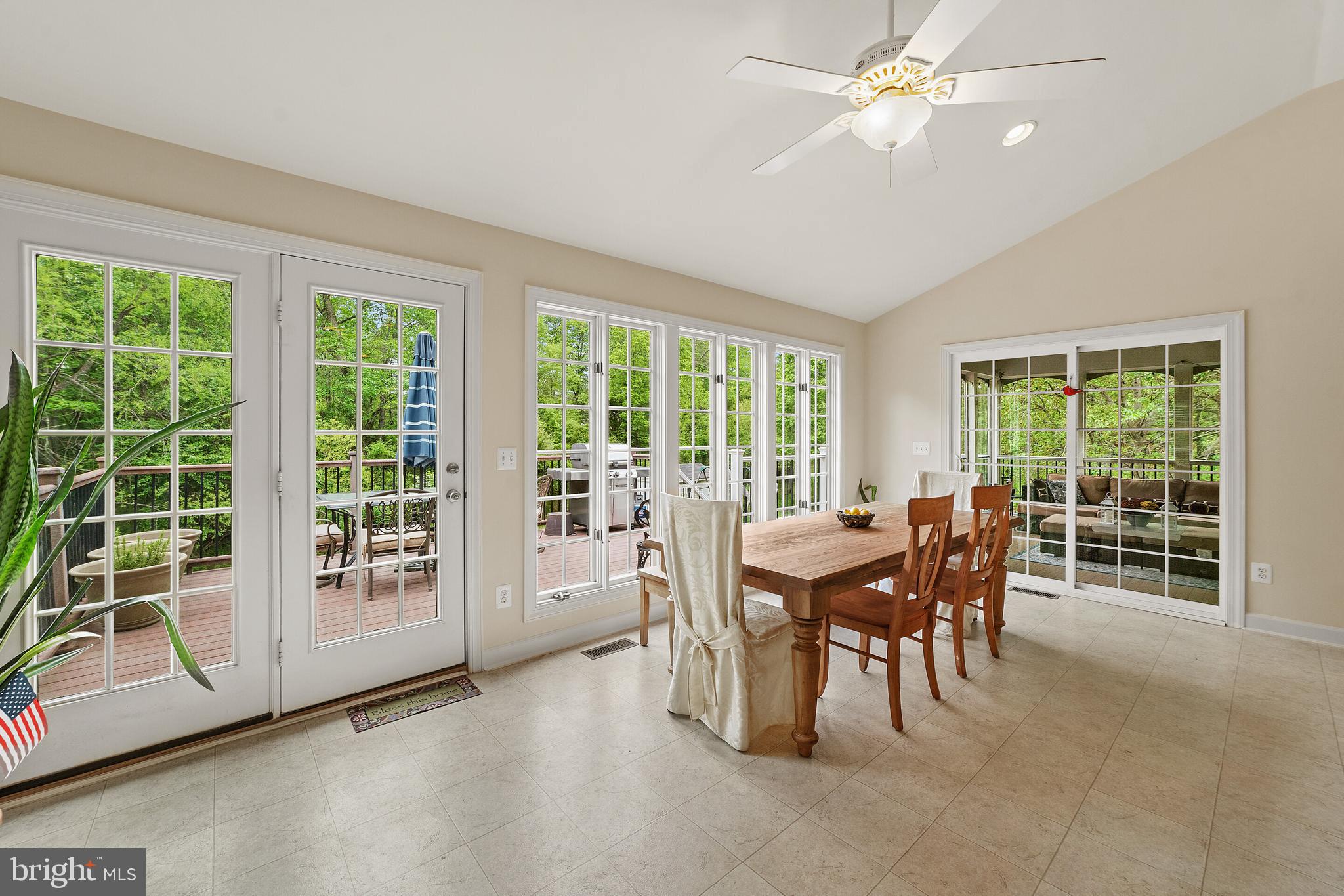 BROOKSIDE - Residential