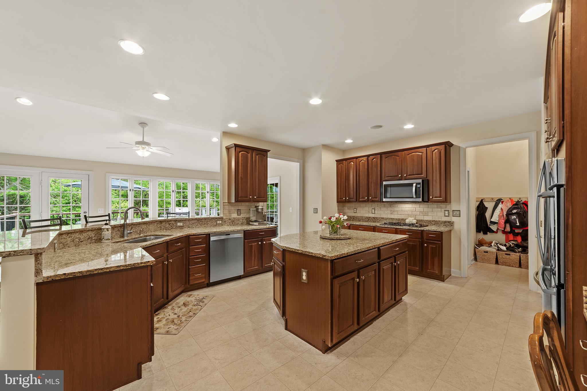 BROOKSIDE - Residential