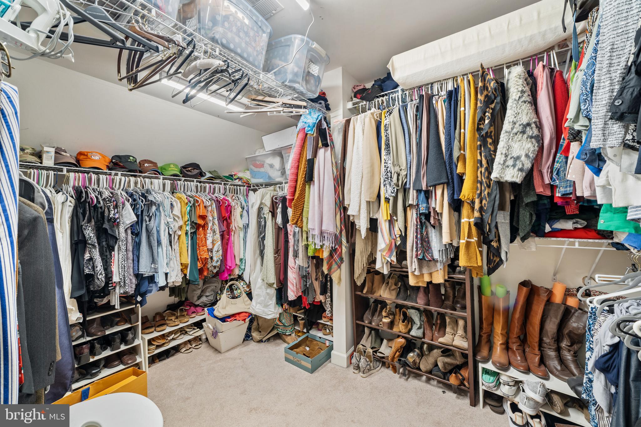 BROOKSIDE - Residential