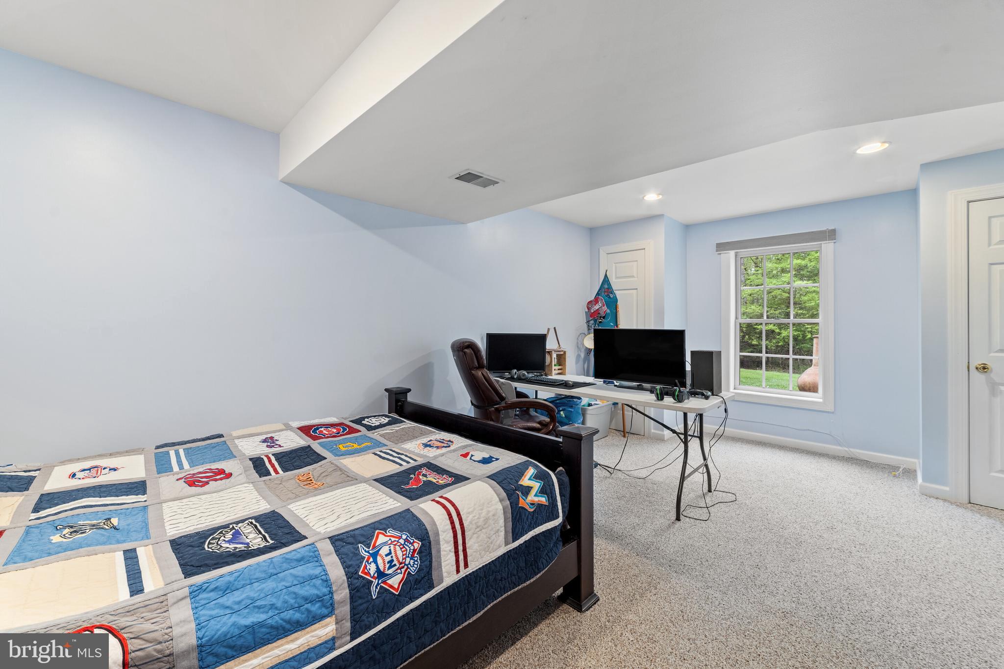 BROOKSIDE - Residential