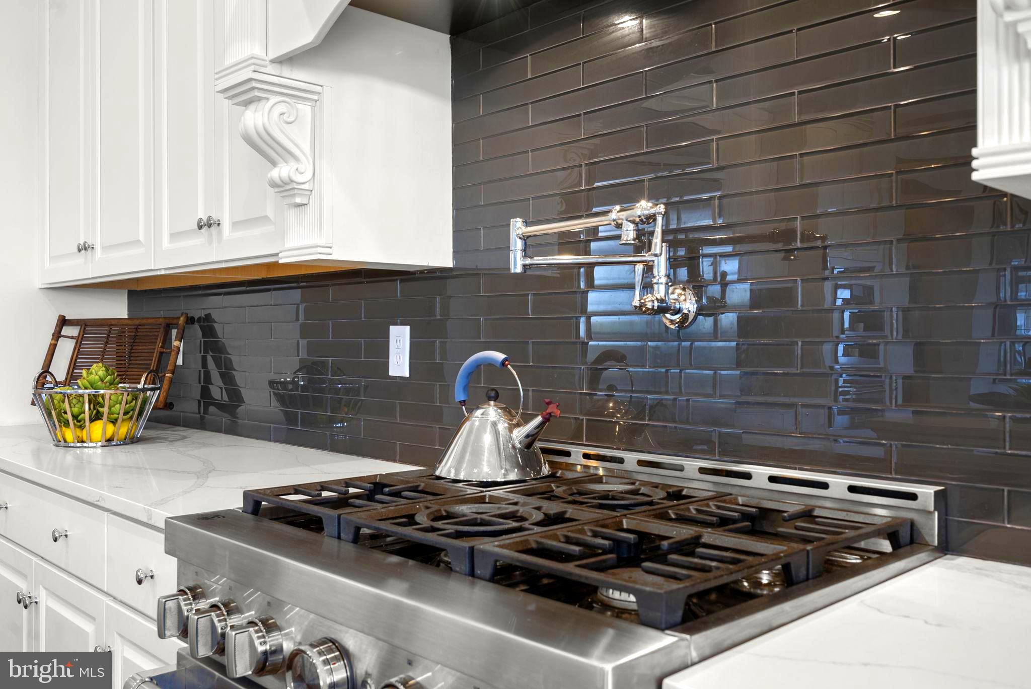 GREENLEIGH AT CROSSROADS - Residential