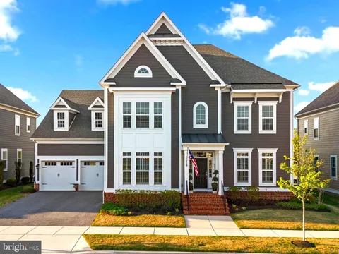 MLS: MDBC2159704