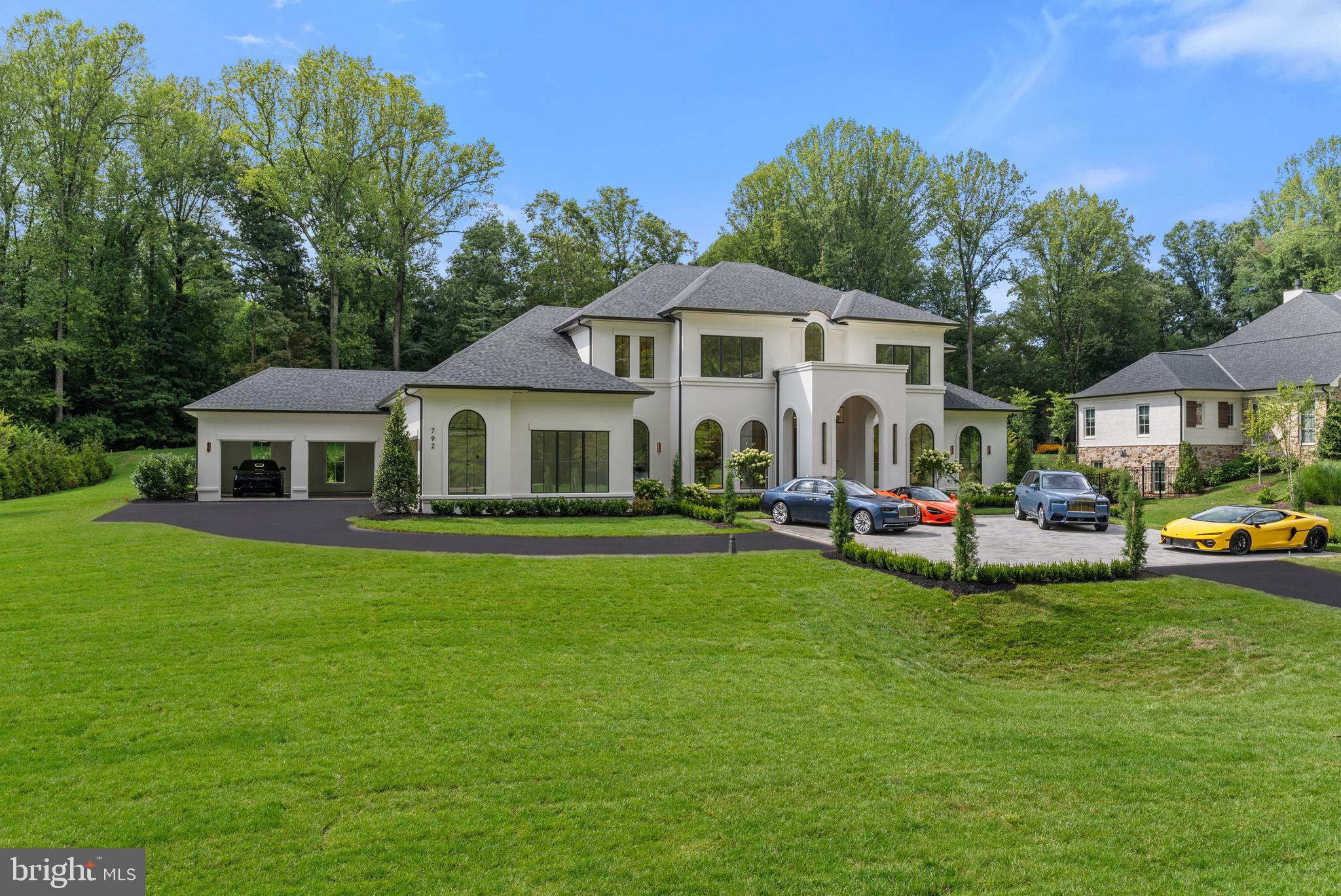 792 FALLS FARM COURT