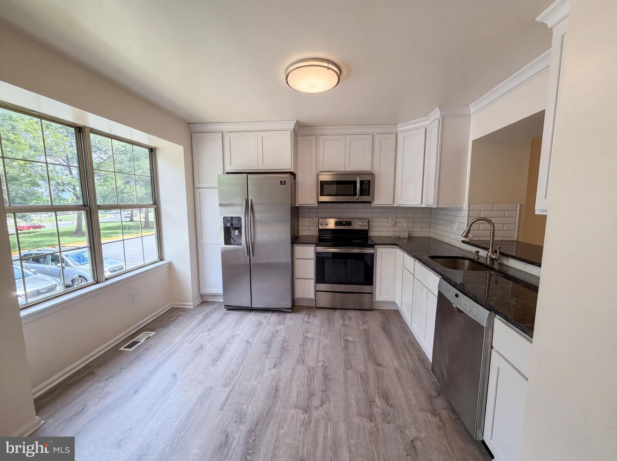 QUAIL HOLLOW - Residential