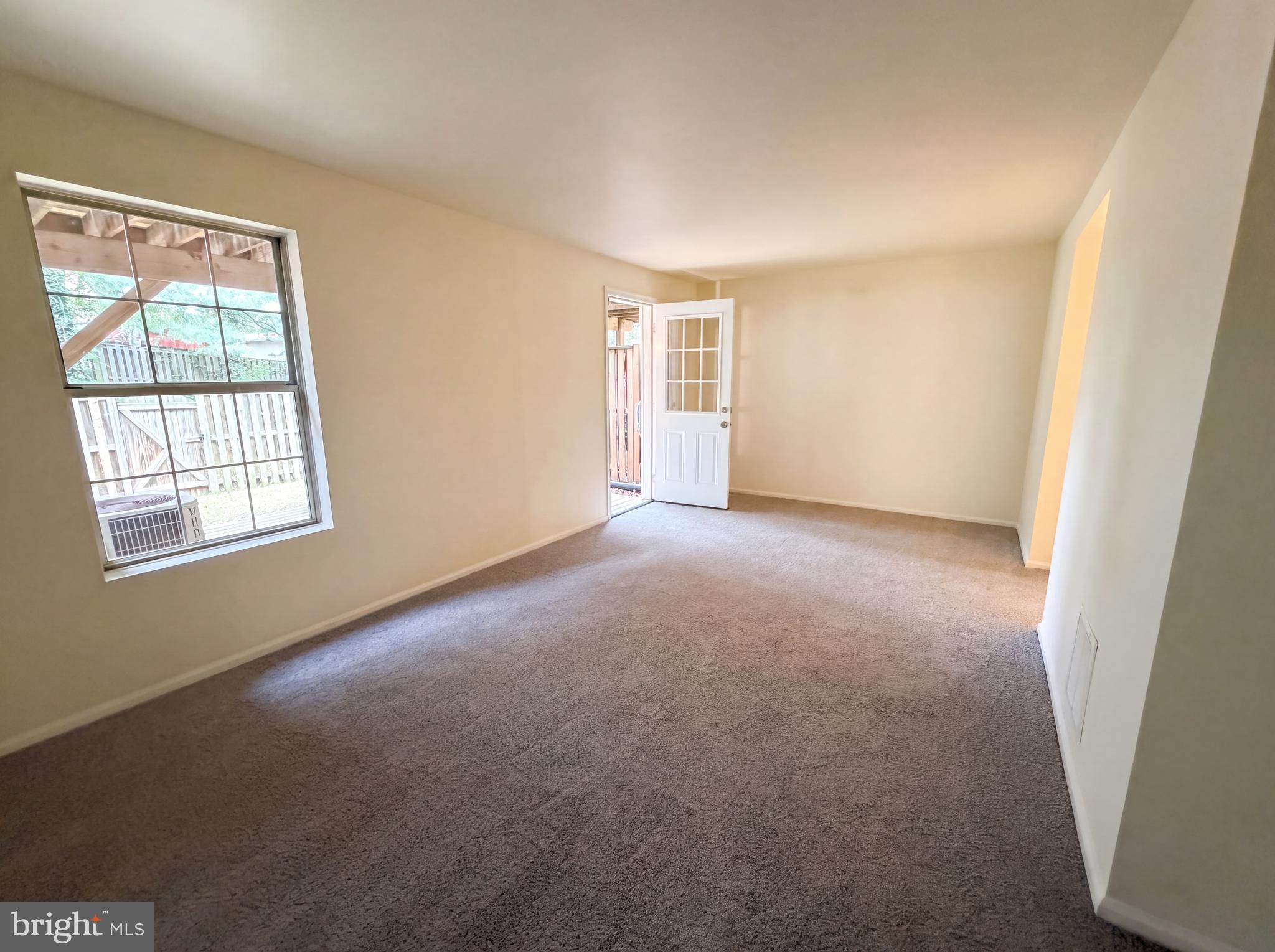 QUAIL HOLLOW - Residential
