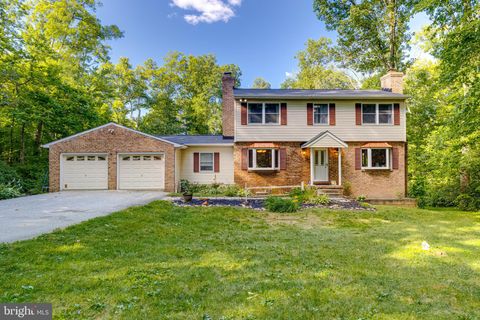 8 BROOK VALLEY COURT FREELAND MD 21053