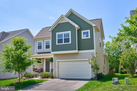 805 PENCOAST DRIVE PURCELLVILLE VA 20132