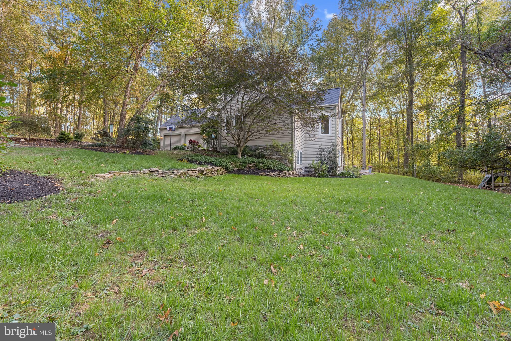 2815 SAGEWOOD DRIVE