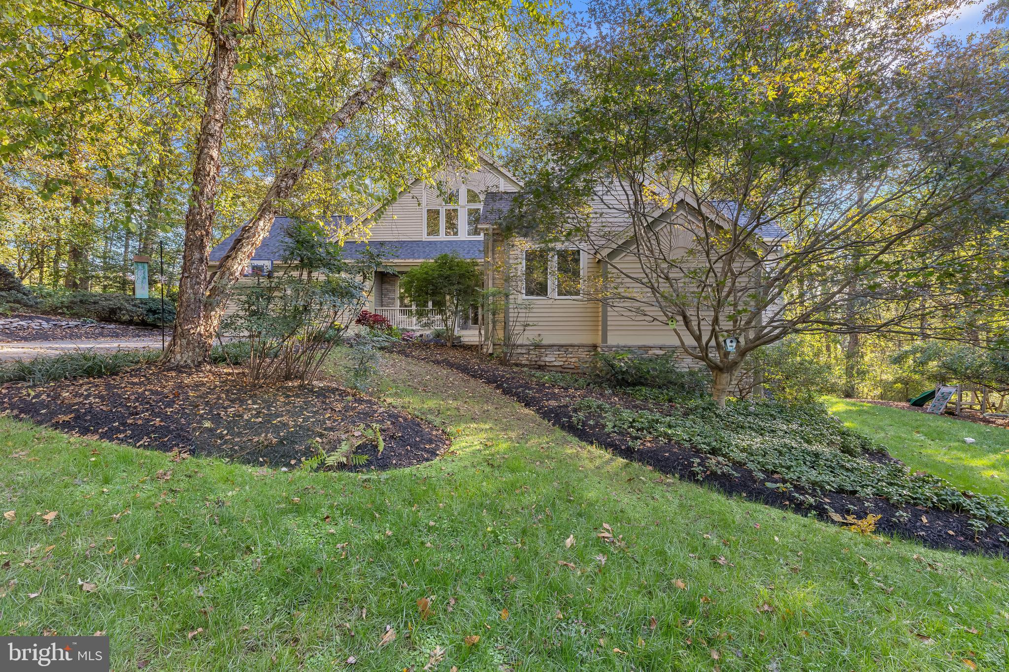 2815 SAGEWOOD DRIVE