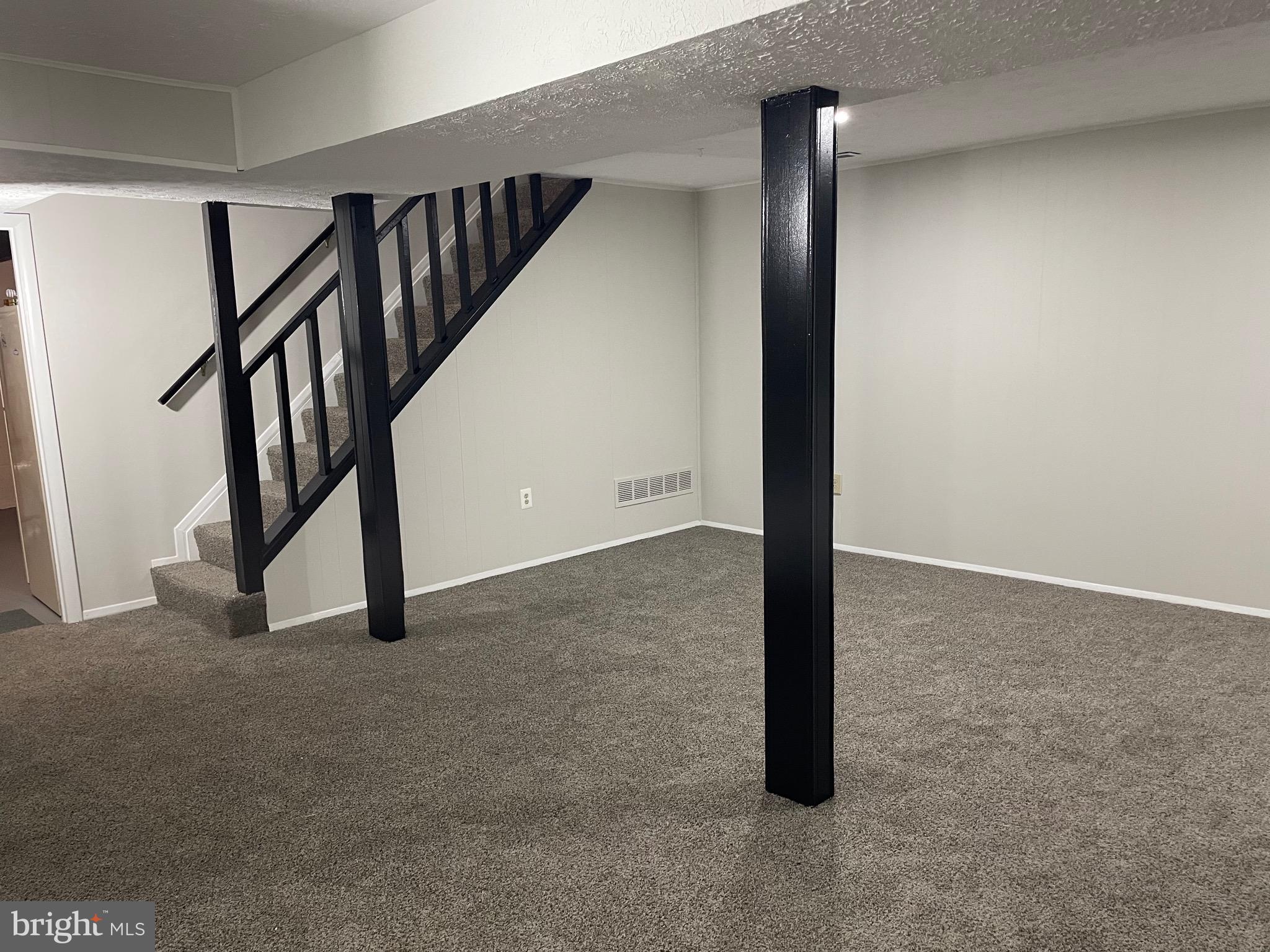 HERALD HARBOR - Residential Lease