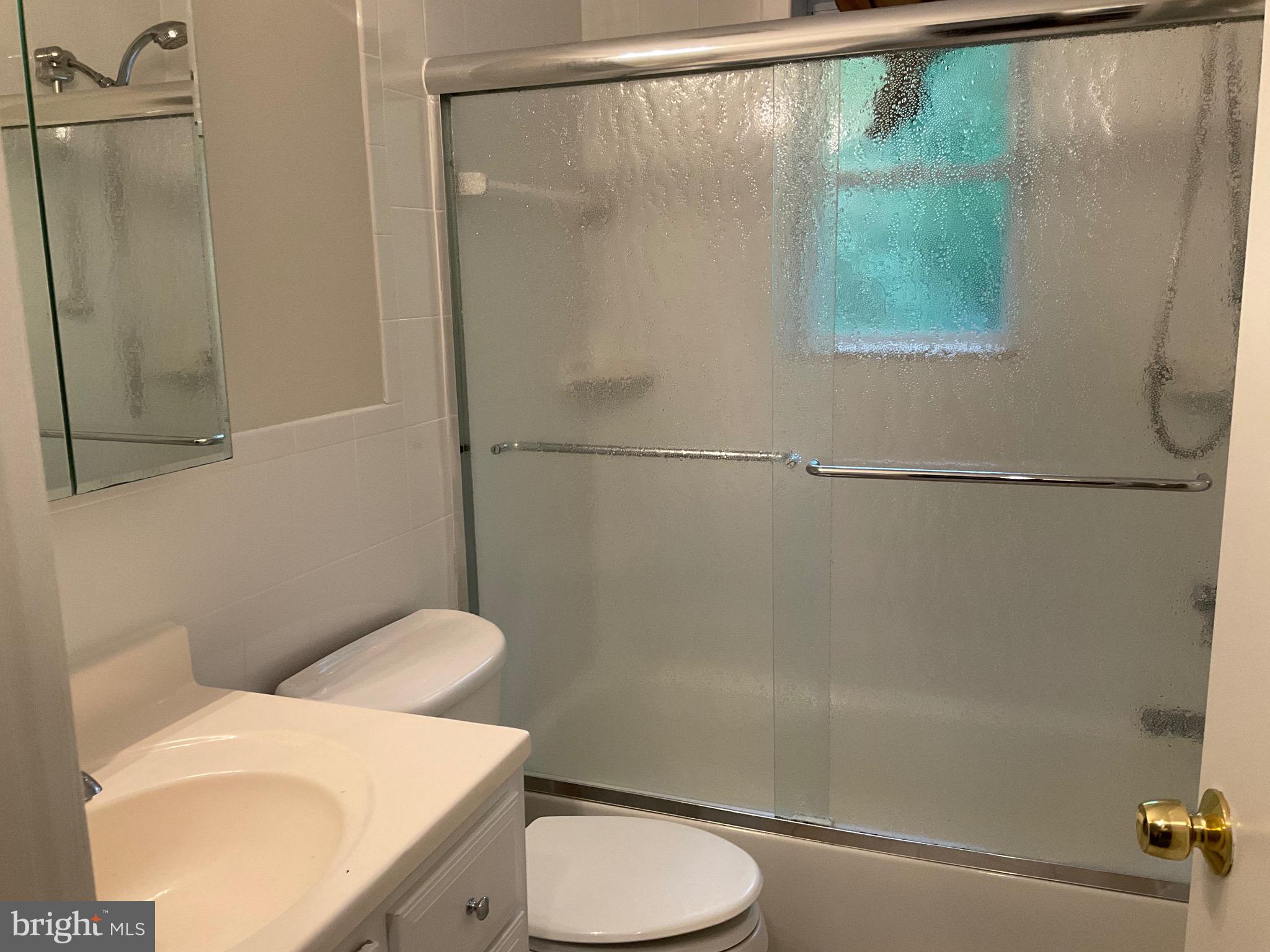 HERALD HARBOR - Residential Lease