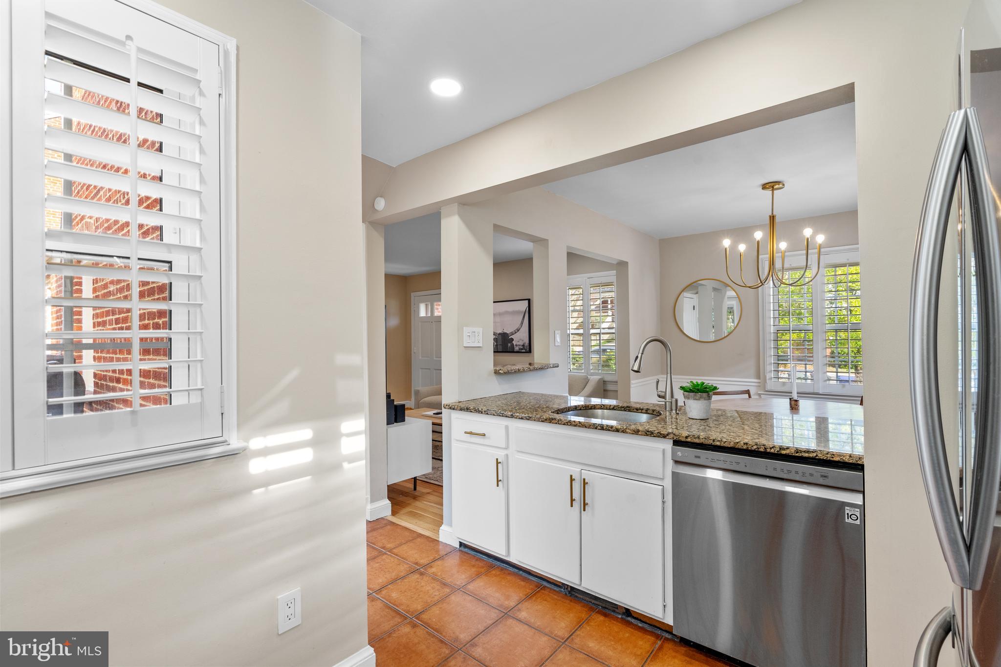 MILBURN TERRACE - Residential Lease