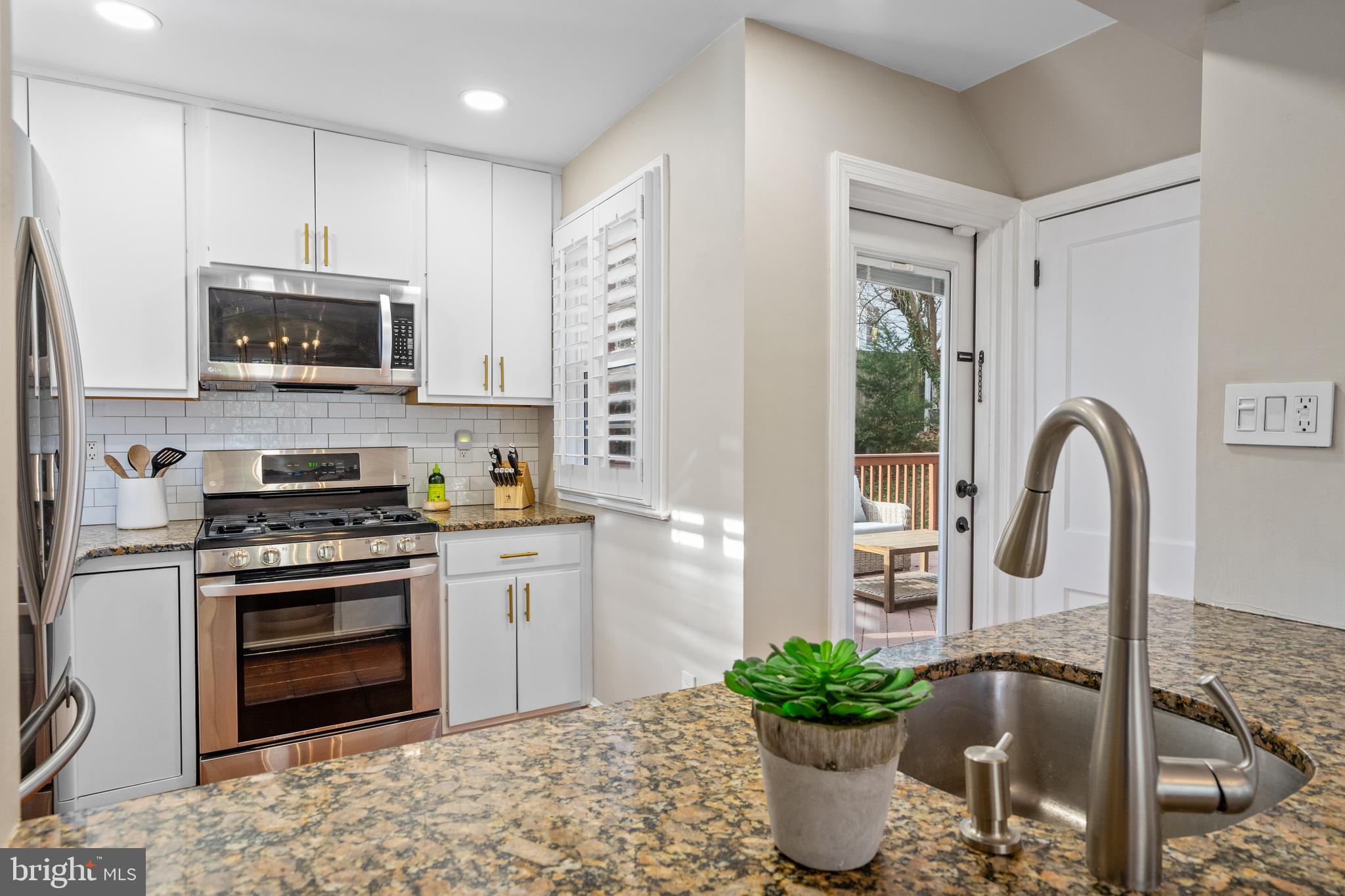 MILBURN TERRACE - Residential Lease